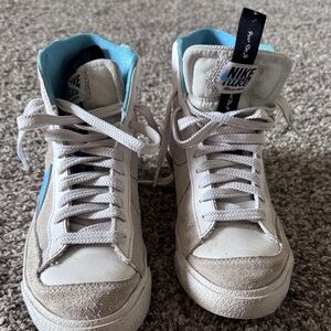 Nike Blazers Mid White and Blue High-Top